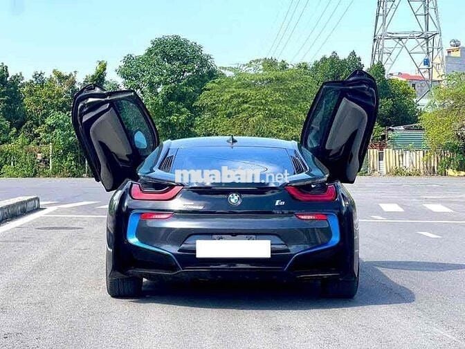 BMW i8 2015 - 35000 km