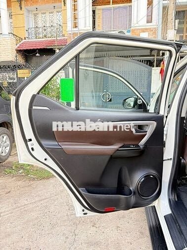 Toyota Fortuner 2020 2.7V 4x2 AT - 62000 km