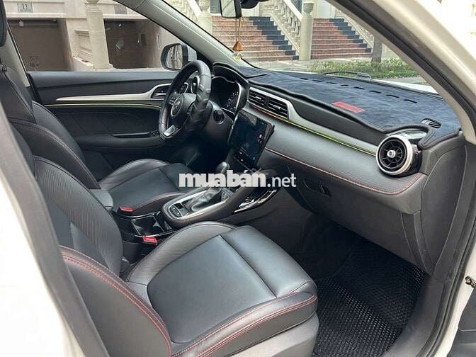 MG Zs 2023