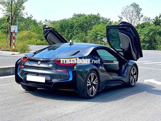 BMW i8 2015 - 35000 km