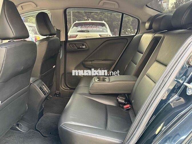 Honda City TOP 2018 - siêu lướt 4.925Km - Có 102