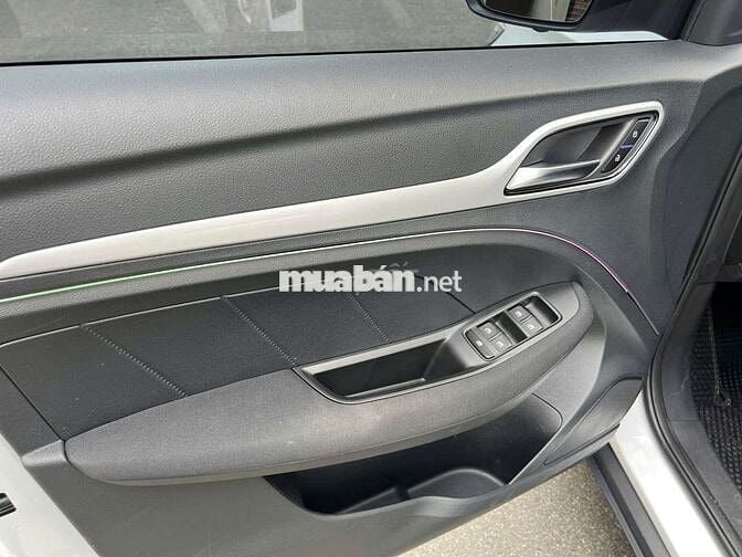MG Zs 2023