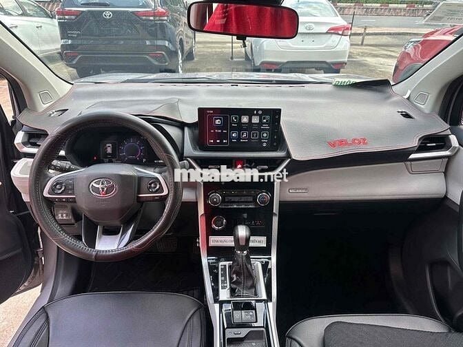 Toyota Veloz Cross Top 2024 - 57000 km