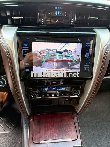 Toyota Fortuner 2020 2.7V 4x2 AT - 62000 km