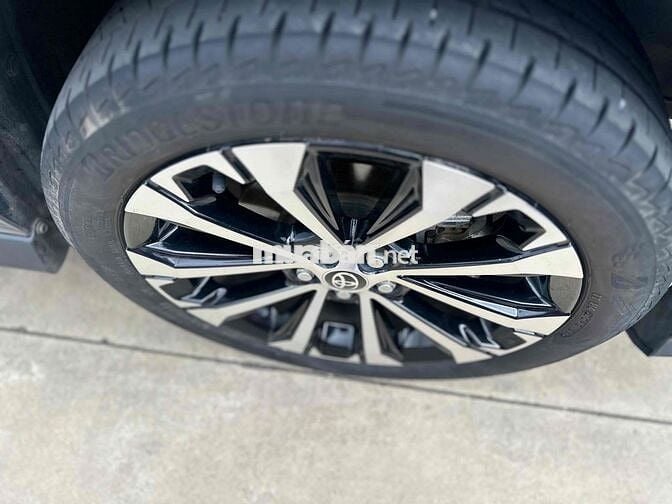 Toyota Veloz Cross 2024 -7c tự động đẹp