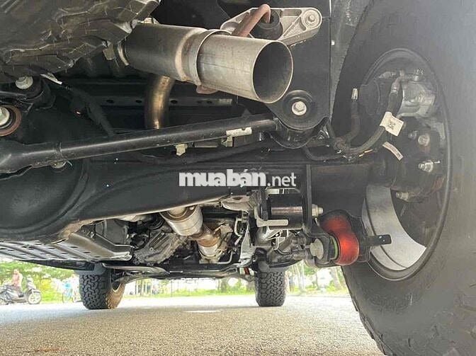 FORD RAPTOR 2023 LƯỚT 3,800KM NHƯ MỚI