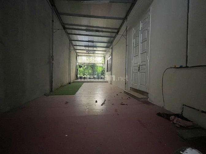 Nhà riêng ngõ phố tây trà gần gamuda dt50m2x3t và 50m2 sân, giá 10tr