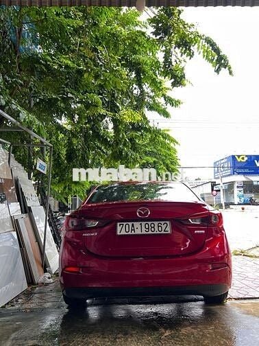 Mazda 3 2019 1.5L Luxury - 61000 km