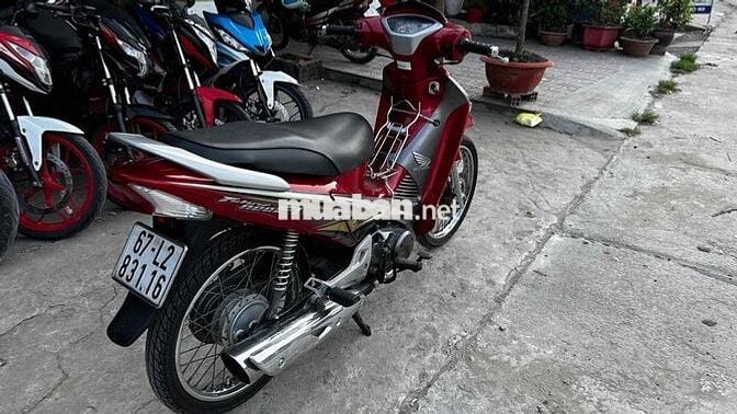 Future neo kim áo fi09 đỏ 83116 ( hỗ trợ góp )