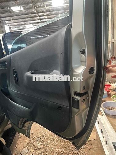 Toyota Hiace 2008 - 123456 km