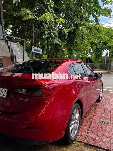Mazda 3 2019 1.5L Luxury - 61000 km