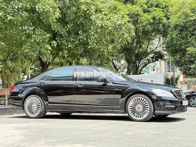 Mercedes Benz S63 AMG