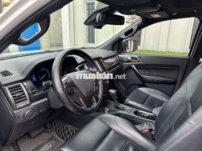 Ford Everest 4WD Titanium sx 2019 1 chủ