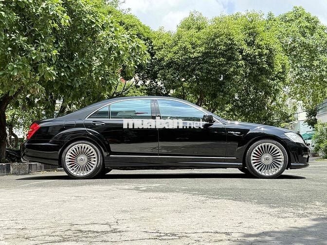Mercedes Benz S63 AMG