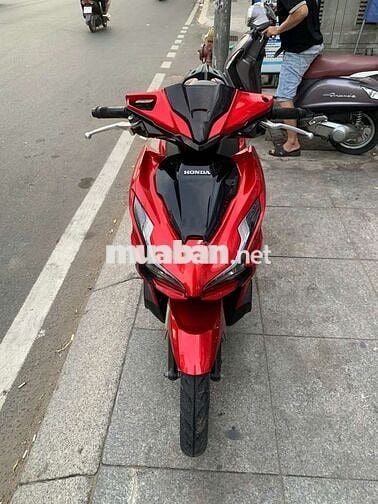 Honda air blade 4val 2023 mới 90% Bstp chính chủ