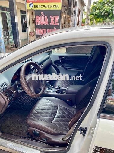 Mercedes Benz C Class 2001 C200K AT - 1000 km