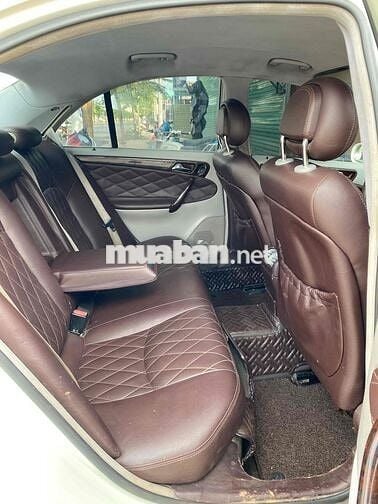 Mercedes Benz C Class 2001 C200K AT - 1000 km
