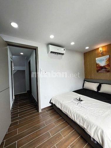 Nhà xây mới trệt lửng 3 lầu 1/ Đường số 19 F8 GV. Hẻm xe hơi