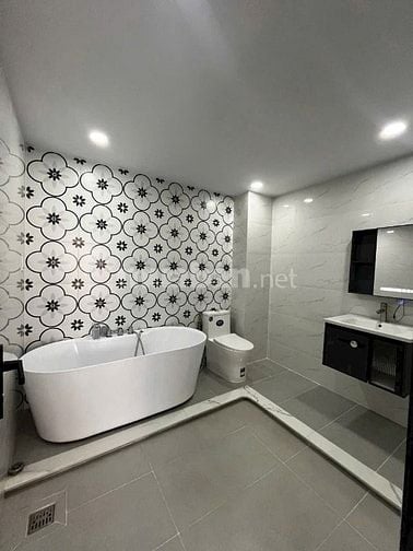 Nhà xây mới trệt lửng 3 lầu 1/ Đường số 19 F8 GV. Hẻm xe hơi