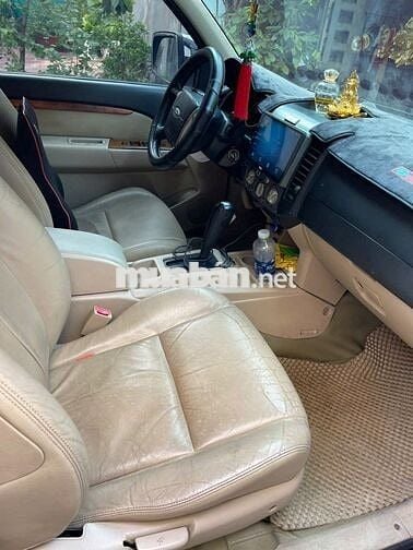 Ford Everest 2010 Limited 4x2 - 203000 km