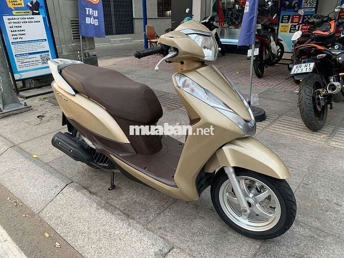 Honda lead Fi 2017 mới 90% Bstp chính chủ
