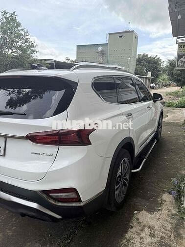 Hyundai Santa Fe 2019 2.2D Premium - 63000 km