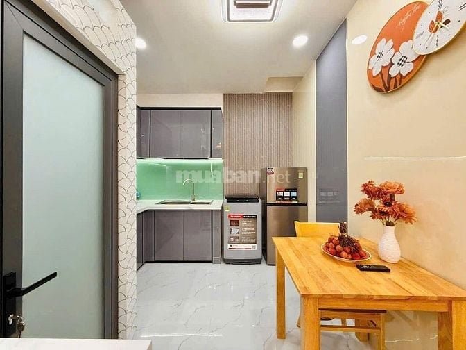 Ký gửi nhà Nguyễn Văn Trỗi, 2TỶ780, Dt:60m2 Hẻm thông Hoàng Văn Thụ.