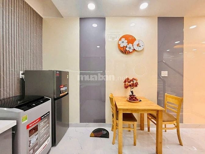 Ký gửi nhà Nguyễn Văn Trỗi, 2TỶ780, Dt:60m2 Hẻm thông Hoàng Văn Thụ.