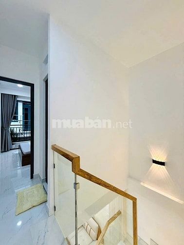 Ký gửi nhà Nguyễn Văn Trỗi, 2TỶ780, Dt:60m2 Hẻm thông Hoàng Văn Thụ.