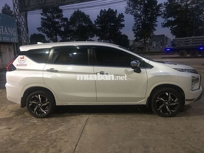 Mitsubishi Xpander 2024 Premium 1.5 AT - 23000 km