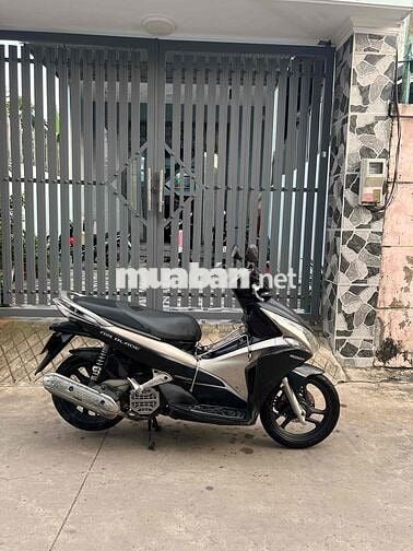 Cần bán xe HonDa AB Fi . Máy móc zin êm