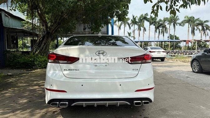 Hyundai Elantra 2019 1.6MT - 60000 km hỗ trợ bank