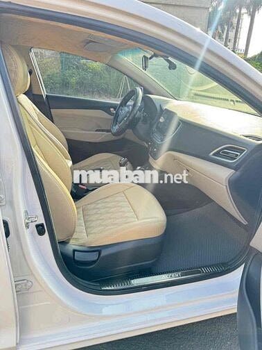 cần bán xe Accent 2021 MT rát đẹp