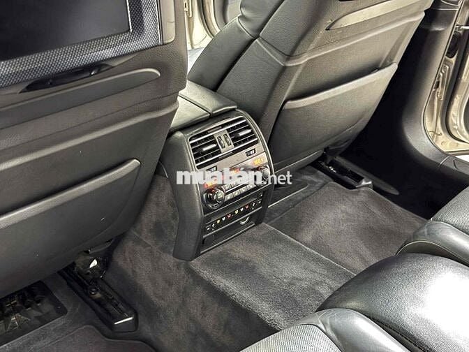 BMW 7 Series 20***00 km