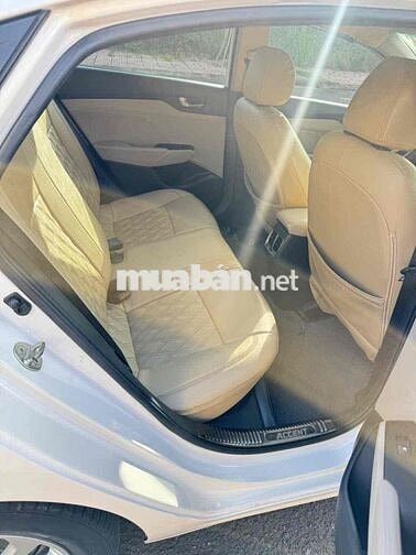 cần bán xe Accent 2021 MT rát đẹp