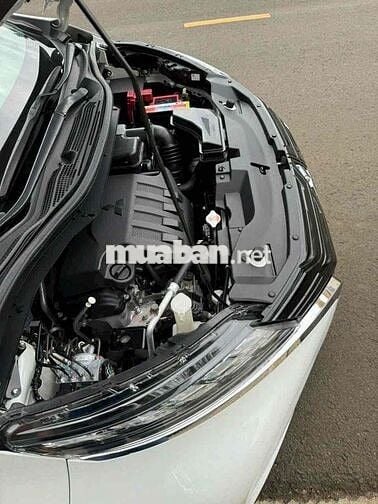 Cần bán xe gia đình 7 chổ