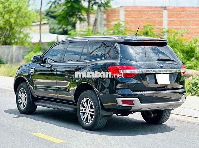 Ford Everest 2019 Trend 2.0L  AT 4x2 - 109000 km