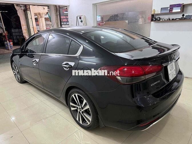 Kia Cerato 2018 2.0 AT - 110000 km