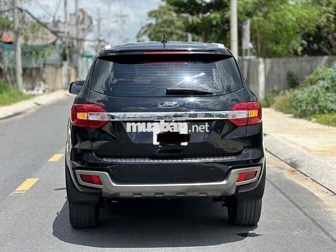Ford Everest 2019 Trend 2.0L  AT 4x2 - 100000 km