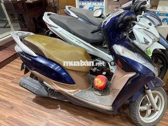 Xe Lead 2016 màu xanh