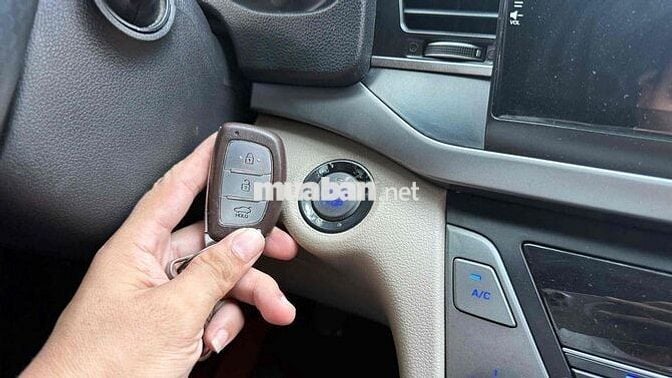 Hyundai Elantra 2019 1.6MT - 60000 km hỗ trợ bank