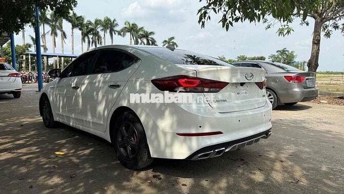 Hyundai Elantra 2019 1.6MT - 60000 km hỗ trợ bank