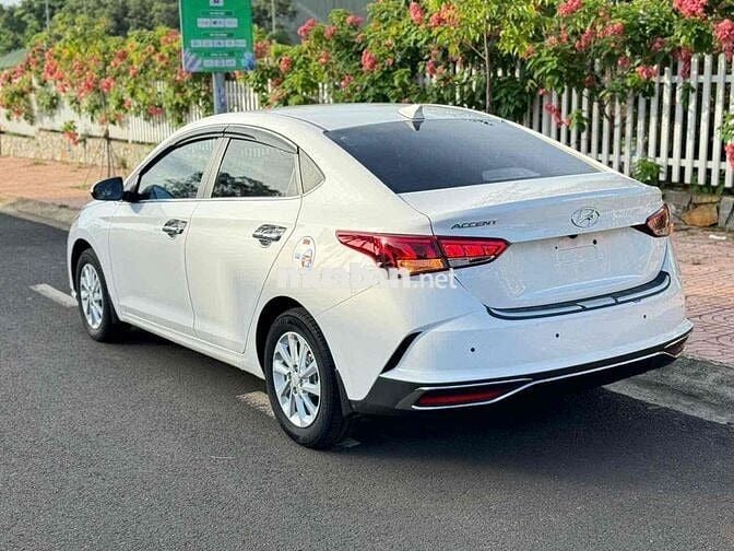 cần bán xe Accent 2021 MT rát đẹp