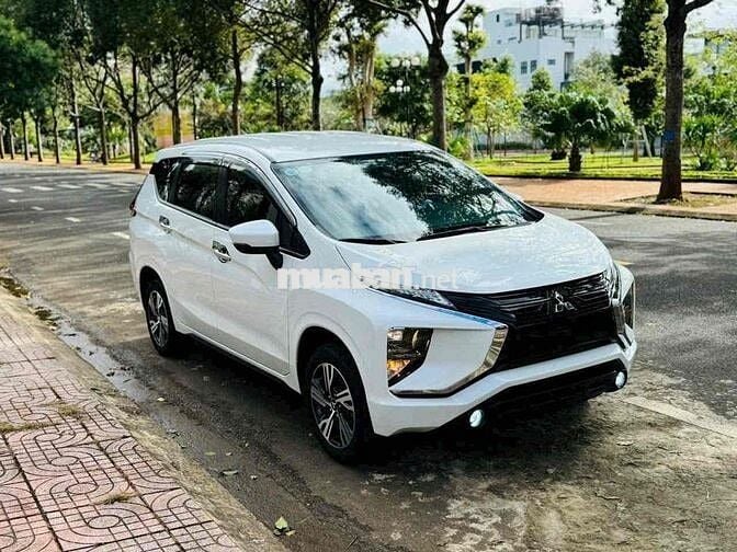 Cần bán xe gia đình 7 chổ