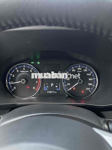 MITSUBISHI XPANDER PREMIUM ĐEN 2024 - 18.000km