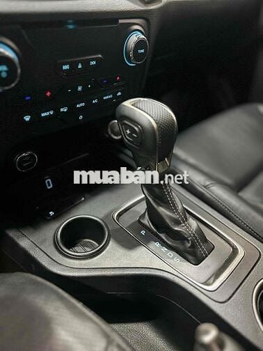 Ford Everest 2019 Trend 2.0L AT 4x2 - 109000 km