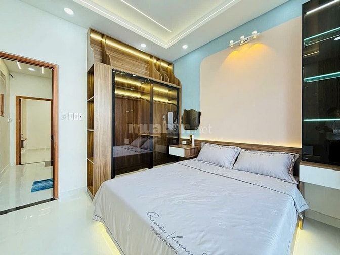 GIÁ NGỢP NHÀ NHIÊU TỨ, P.7, Phú Nhuận (Ngang 5x18m) HXH 5M. GIÁ 4TỶ950