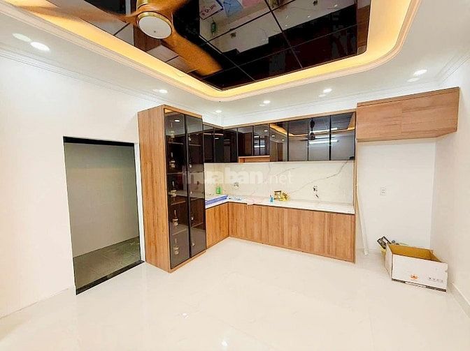   XE HƠI TỚI NHÀ - 122M2 CÔNG NHẬN ĐỦ - NGANG 5.4M NỞ HẬU ĐẦY LỘC - C