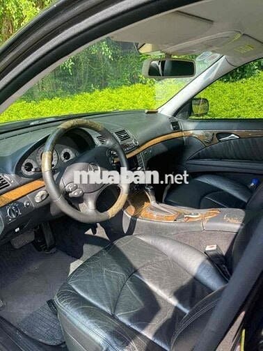 Mercedes Benz E Class E200  sx2007  chay 80000 km