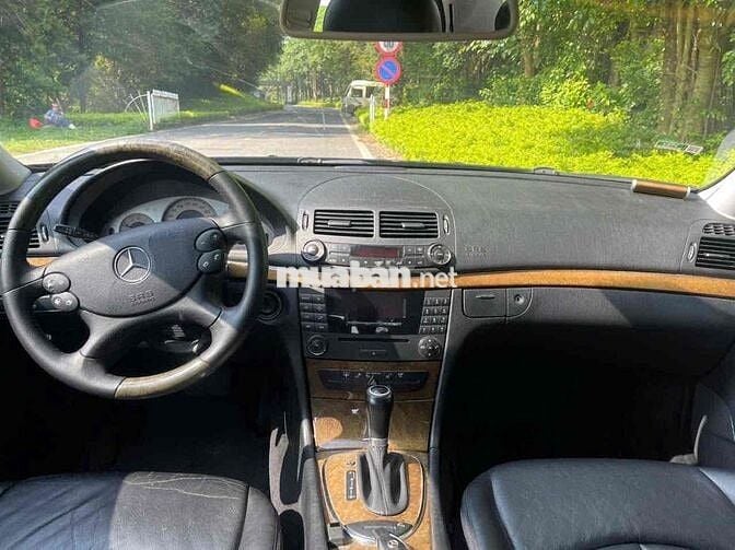 Mercedes Benz E Class E200  sx2007  chay 80000 km